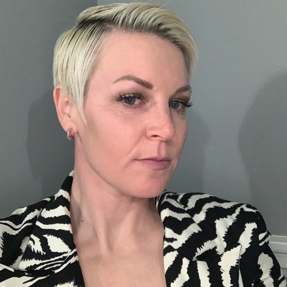 Meet your Posher, Katie - Picture 5 of 15